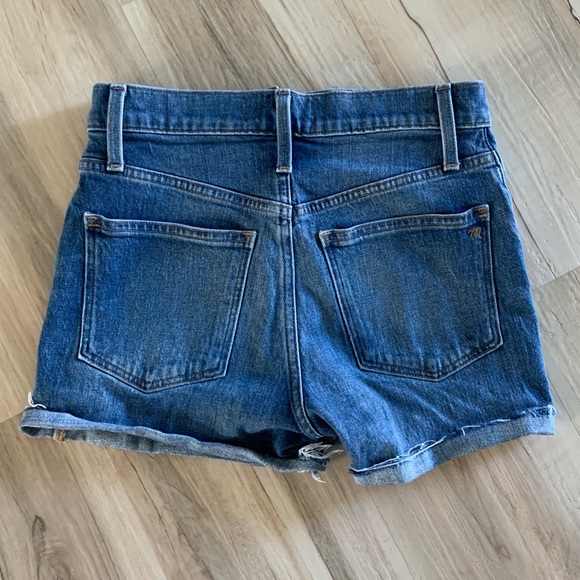 Madewell Button Front High Rise Denim Shorts - Size 23 - Picture 2 of 5